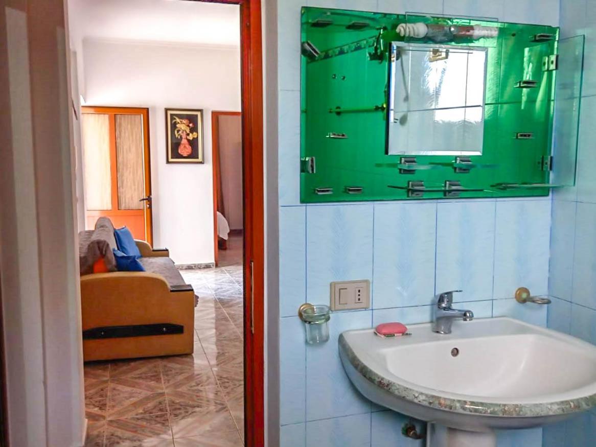 Sea View Apartments Vlorë Eksteriør bilde