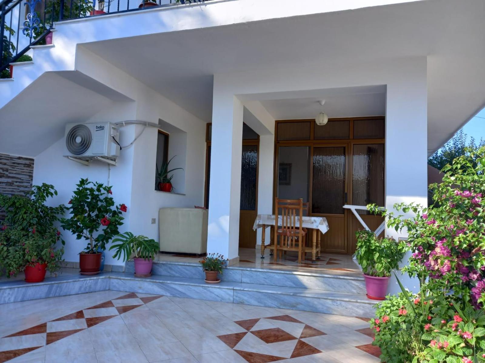 Sea View Apartments Vlorë Eksteriør bilde